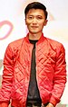 谢霆锋是香港首位八十后金像影帝，得奖作品是《线人》。
