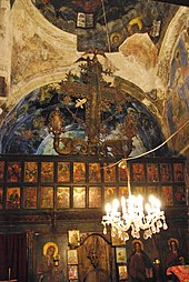 Photographie de l'intérieur de l'église de Tchelopek