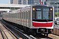 10-car Midōsuji Line set 31904 (May 2017)