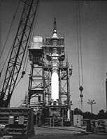 ميركوري-ريدستون قبل اختبار لإطلاق النار في موقف اختبار ريدستون في مركز مارشال لبعثات الفضاء، بولاية ألاباما،  الولايات المتحدة