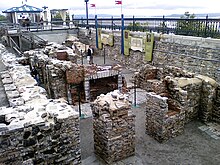 Mauerreste des Château Saint-Louis