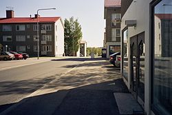Nekalan alueen Vihiojan ja Jokipohjan kaupunginosia halkova Kuoppamäentie.