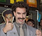 Sacha Baron Cohen lors de l'avant-première de Borat, leçons culturelles sur l'Amérique au profit glorieuse nation Kazakhstan à Cologne.