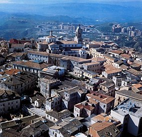 Vista aérea do centro histórico de Catanzaro.