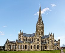 Catedral de Salisbury (1200-1275), ejemplo de la arquitectura gótica temprana (aparte de la torre y de la aguja del siglo XIV)