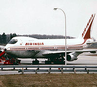 'n Boeing 747-200B op Montréal se lughawe in 1983