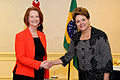 La Première ministre australienne Julia Gillard avec la présidente du Brésil Dilma Rousseff en novembre 2011.