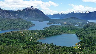 Vista del Lago Nahuel Huapi, en las provincias de Neuquén y Río Negro.