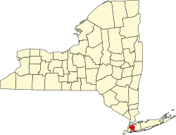 Koartn vo Queens County innahoib vo New York
