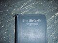 Buku nyanyian puji-pujian Gereja Metodis Bebas, salah satu denominasi Metodis yang sehaluan dengan Gerakan Kekudusan