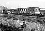Diesel-elektrisch treinstel DE 2 nr. 70 bij de werkplaats te Zwolle; 1969.