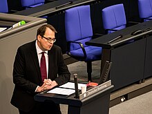 Sören Pellmann spricht im Bundestag.