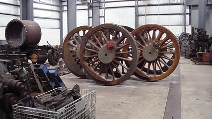 No. 3713's driving wheels at the Strasburg Rail Road workshop in 2017