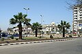 Midan-Corniche mit dem Rathaus