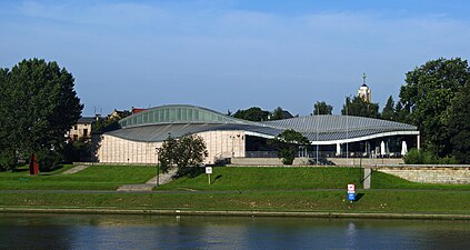 Museu Manggha d'Art i Tecnologia Japonesa a Cracòvia, Polònia, per Arata Isozaki i Krzysztof Ingarden (1994)