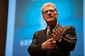 Ken Robinson op 26 mei 2009 geboren op 4 maart 1950