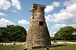 Astronomik gözlemevi olarak hizmet veren taş kule