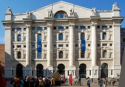 Palazzo Mezzanotte in Milan