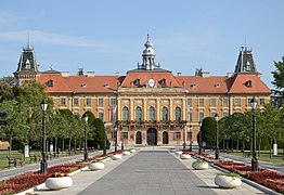 Зграда општинских институција града Сомбора