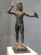 Statue de Zeus représenté avec des éclairs dans les mains. Glyptothèque de Munich.