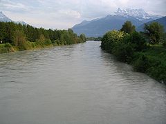 Le Rhône dans le Bas-Valais