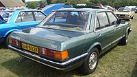 A 1982 Granada 2.8 GL, showing restyled taillamps and wraparound bumpers introduced with the facelift.