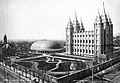 El tabernáculo junto al Templo de Salt Lake City en 1896