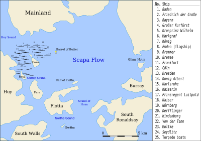 Una mappa della baia di Scapa Flow con segnate le posizioni delle navi tedesche affondate.