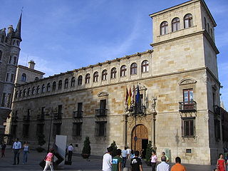Palacio de los Guzmanes, cuya familia se alineó con el bando comunero