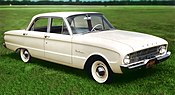1960 Ford Falcon sedán 4 puertas