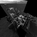 Autoportrait de Curiosity réalisé avec une des caméras NavCam.