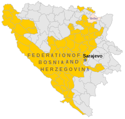 Tlatah Pédherasi (kuning) sajeroning Bosnia-Herzegovina Distrik Brčko (pink) diduwèni bebarengan karo RS.2