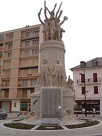 Monument til de døde i byen Aix-les-Bains i Savoie