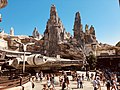 Image 5Star Wars: Galaxy's Edge (Star Wars: Millennium Falcon – Smugglers Run in 2019) (from Disneyland)