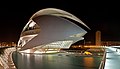 El Palacio de las Artes Reina Sofía es el teatro de la ópera de Valencia, España. Es obra de Santiago Calatrava y forma parte del complejo arquitectónico de la Ciudad de las Artes y las Ciencias. Fue inaugurado el 8 de octubre de 2005. Por David Iliff.
