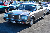 1990 VG40 Century