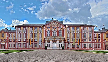 Palača Bruchsal, zgrajena od leta 1720 za Damiana Huga Philippa von Schönborna
