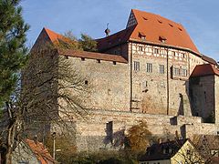 Castillo de Cadolzburg cerca de Nuremberg (desde 1260 sede de los burgraves)
