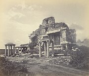 An 1868 photograph of the ruins of the Vijayanagara Empire at Hampi, now a UNESCO World Heritage Site[272]