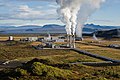 Planta geotérmica de Nesjavellir en Islandia. Esta central energética da servicio a las necesidades de agua caliente del área metropolitana del Gran Reykjavík. Por Gretar Ívarsson.