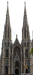Die St. Patrick’s Cathedral ist die größte im neugotischen Stil erbaute Kathedrale in den USA