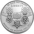 Η μπροστινή όψη ασημένιου αναμνηστικού νομίσματος ενός δολαρίου Η.Π.Α. Απεικονίζει τα Μετάλλια της Τιμής του Αμερικανικού Στρατού.