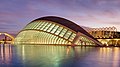El complejo, diseñado por Santiago Calatrava y Félix Candela, fue inaugurado el 16 de abril de 1998 con la apertura de L'Hemisfèric. El último gran componente de la Ciudad de las Artes y las Ciencias, el Palacio de las Artes Reina Sofía, fue presentado en sociedad el 9 de octubre de 2005, día de la Comunidad Valenciana, aunque su programación regular no comenzó hasta el otoño de 2006. Por Diliff