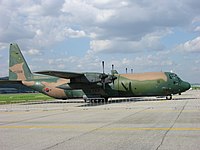 Um C-130H da força aérea coreana.