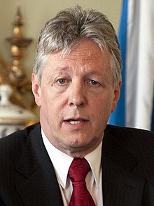 Peter Robinson (politikus)