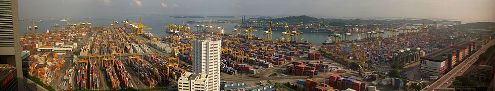 Пристанището в Сингапур