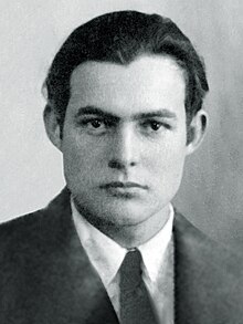 Ernest Hemingway arredol de 1923.