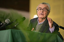 Жан-Пиер Вернан през 2006 г.