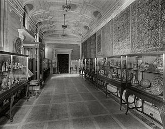 The Faience Gallery
