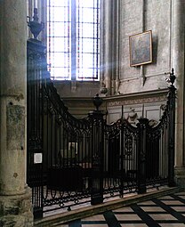 grilles de la chapelle saint Jean-Baptiste.